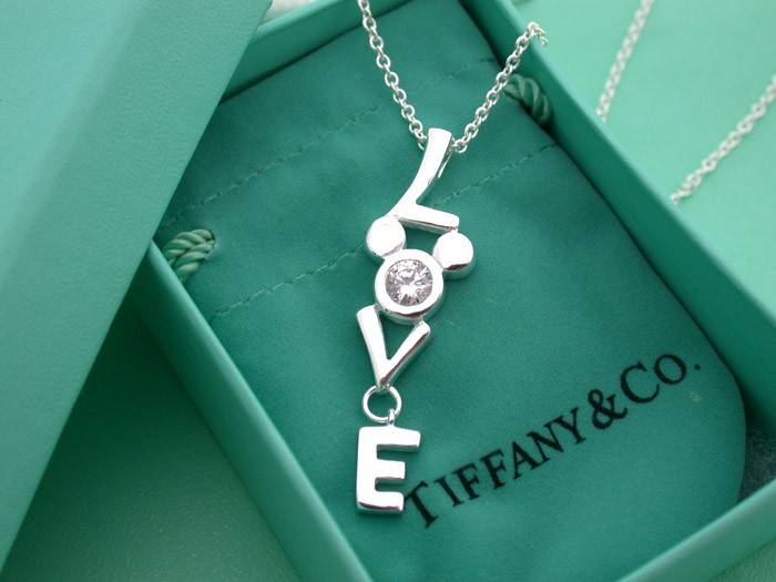 Tiffany приятно удивила ростом общемировых продаж