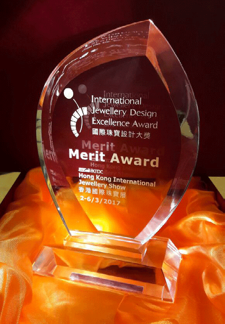 БРОННИЦКИЙ ЮВЕЛИР: Награждение Merit Award на Hong Kong international Jewellery Show