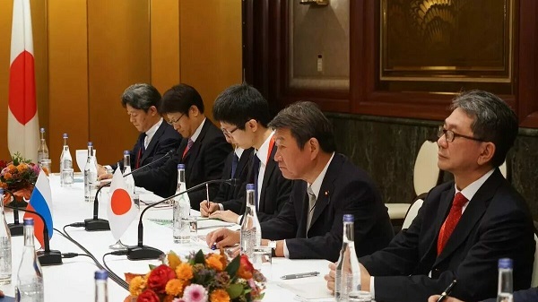 Япония запретит экспорт в РФ предметов роскоши с 5 апреля