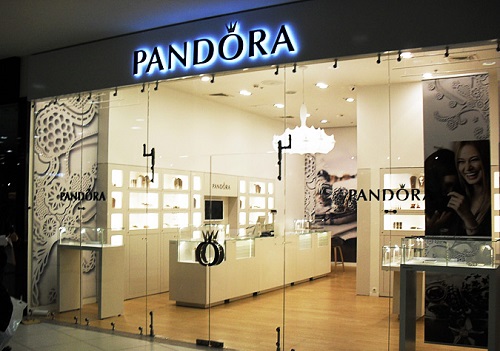      Pandora