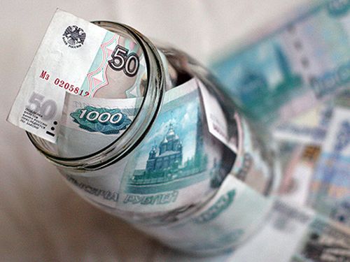 Сбережений россиян хватит только на 3 месяца