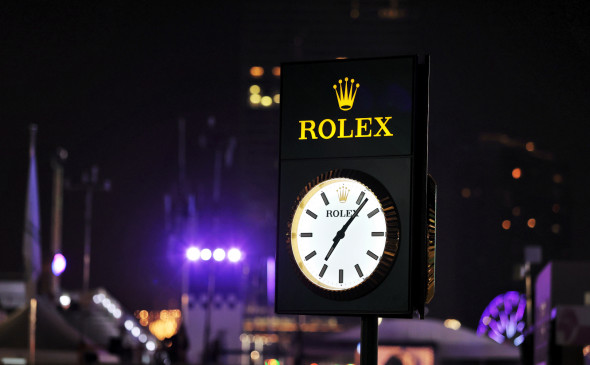 Rolex приостановит экспорт часов в Россию