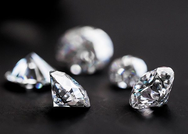 Технология VS монополия. Обзор рынка лабораторно-выращенных алмазов ювелирного качества. Часть 2. Midstream*