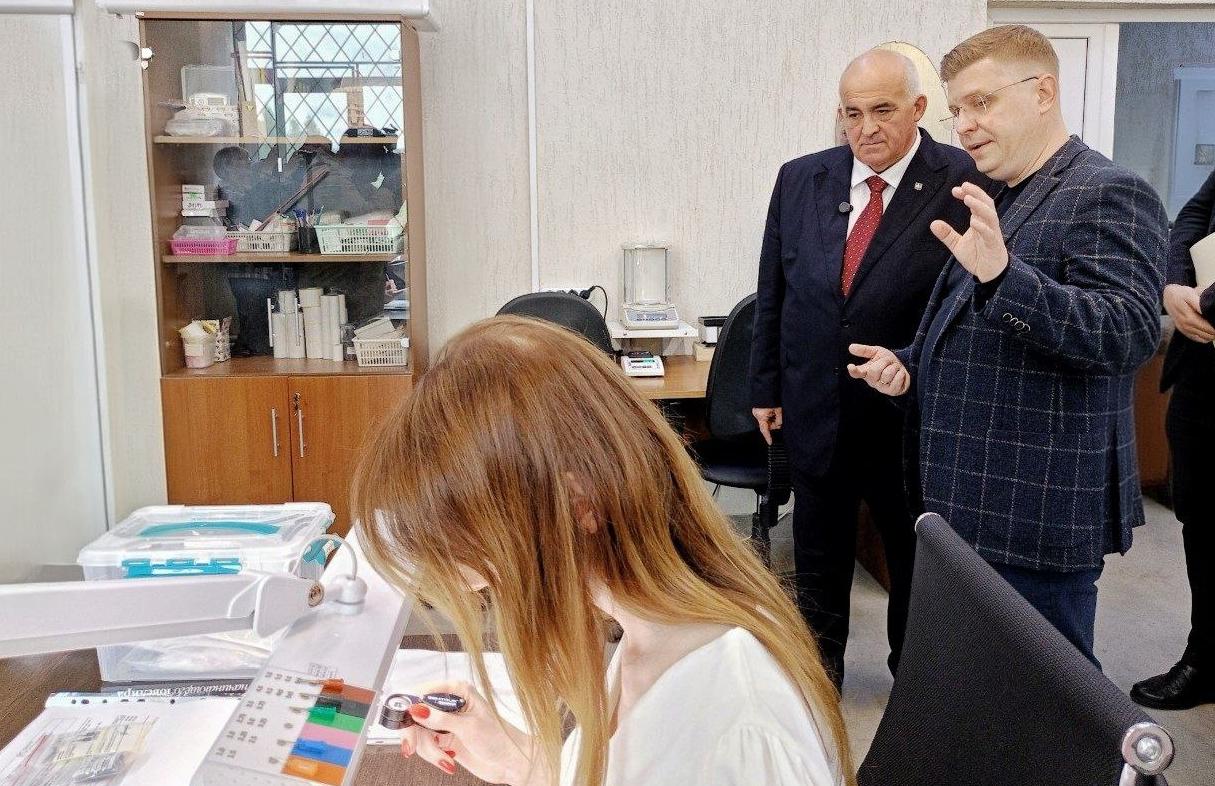 Кострома: Поддержка региона способствует развитию ювелирной отрасли