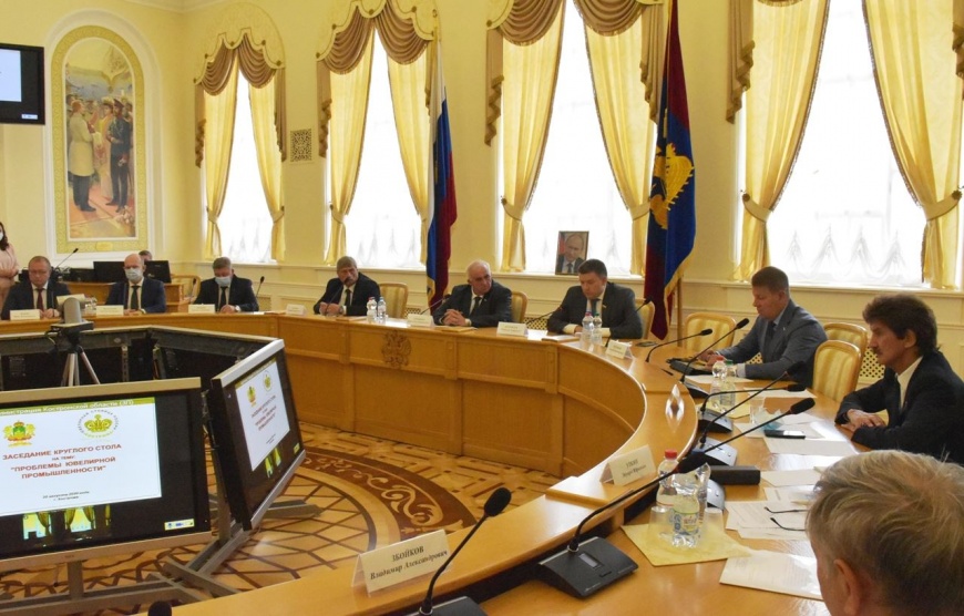 Костромские ювелиры попросят Федеральный центр смягчить правовые нормы по серебру