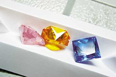 Синтетические алмазы