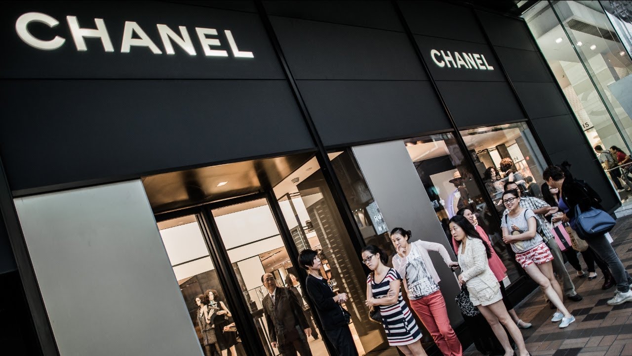 Решили ужаться: как китайцы разочаровали люксовые бренды